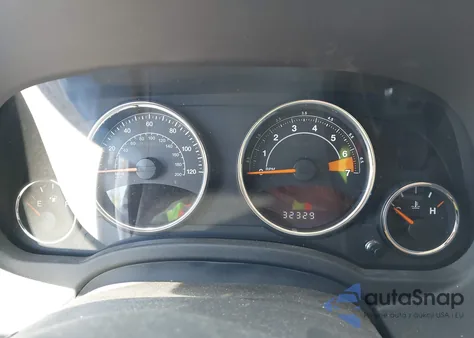 2017 Jeep Compass High Altitude 4X4 из США, поврежденный, VIN 1C4NJDEB4HD140013